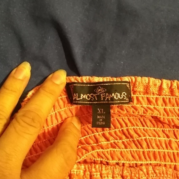 Bundle of 3 strapless sundresses - Picture 7 of 7